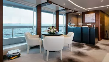 164' Heesen 2021 (ELA) Sky Lounge