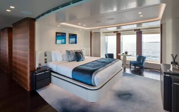 164' Heesen 2021 (ELA) Owner's Suite