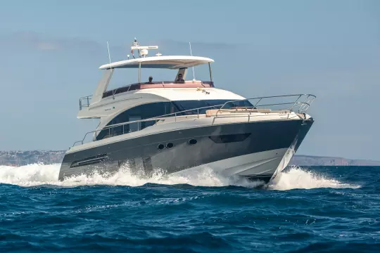 Princess 68 For Sale - Yachtquarters