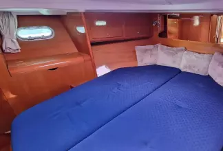 2002 beneteau antares 1380 power 9457018 20240715025123592 1 XLARGE