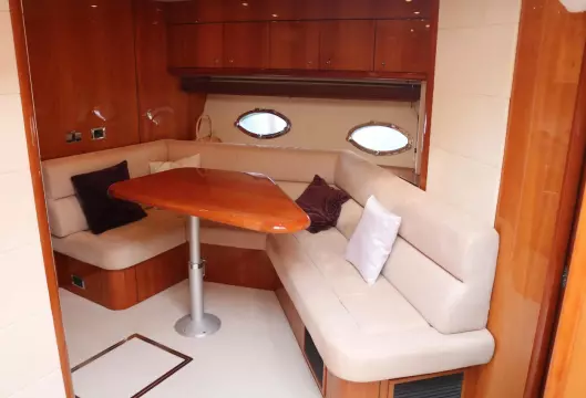 6457049 20171113084313239 1 XLARGE