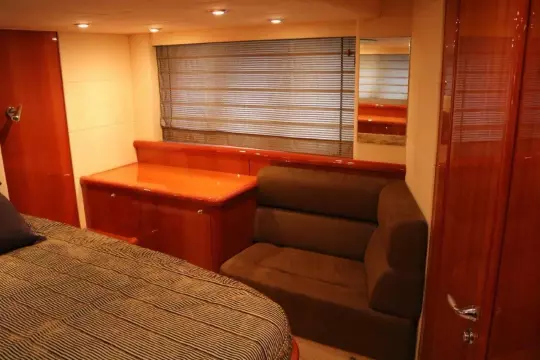 6457049 20171113090729989 1 XLARGE