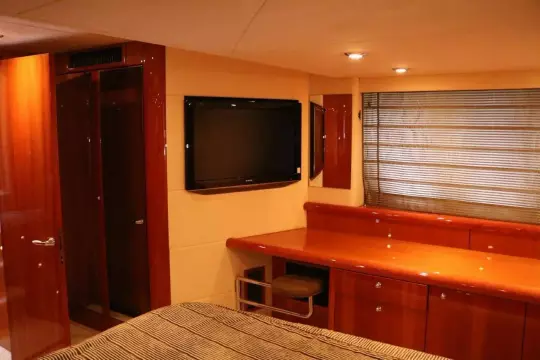 6457049 20171113090733743 1 XLARGE