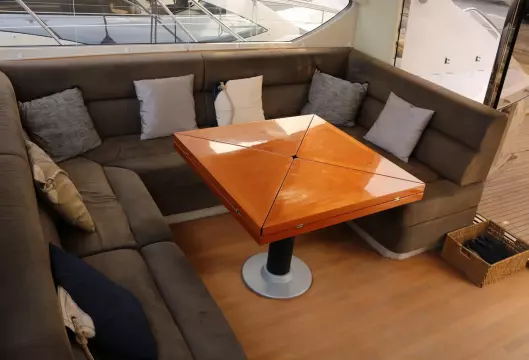 6457049 20171113090043976 1 XLARGE