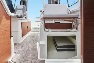 Jeanneau Merry Fisher 795 Series 2 - storage under co-pilot seat