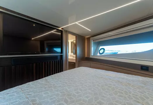 Sunseeker 90 Ocean