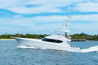 Hatteras GT60