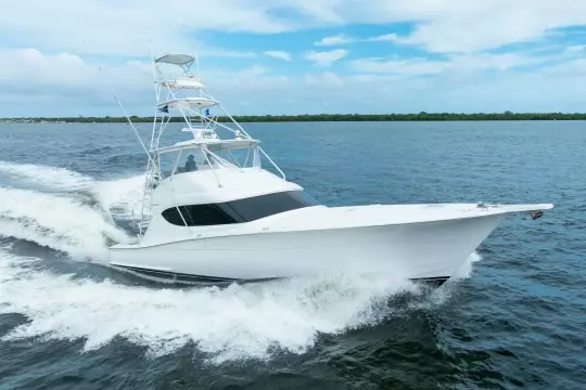 Hatteras GT60