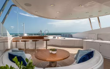 165' Feadship 2000 (REVERIE) Sundeck