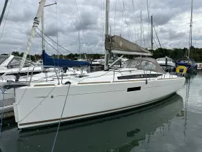 Sun Odyssey 349