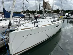 Sun Odyssey 349