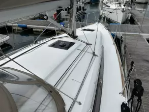 Sun Odyssey 349