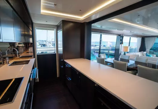 Sunseeker 90 Ocean