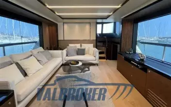 Absolute Navetta 68 interni (3)