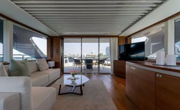 Princess-X95-motor-yacht-for-sale-interior-image-Lengers-Yachts10-scaled.jpg