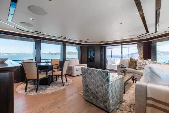 130' Westport (FIGARO) Skylounge