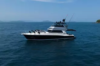 Riviera 48 Flybridge