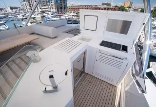 Sunseeker 76 Yacht