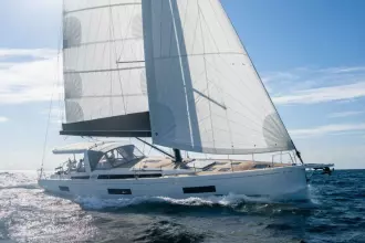 New Beneteau Oceanis Yacht 60