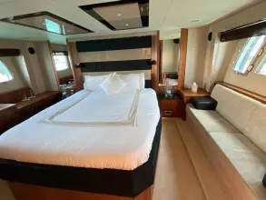 23 - Master Cabin