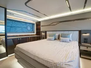 26 - Master Cabin