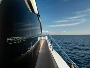 11 - Side Deck