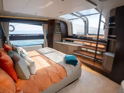 38 - Master Cabin