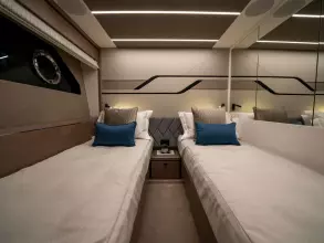 35 - Twin Cabin