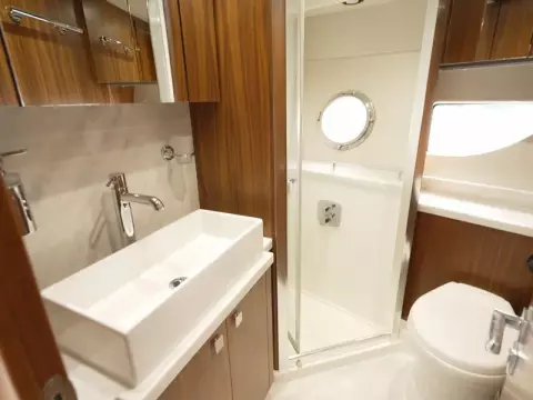 31 - VIP Cabin En Suite