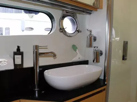 10 - Master En Suite