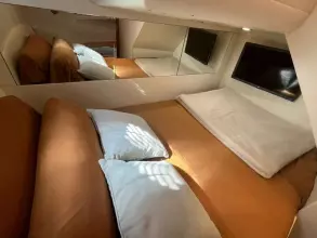 27 - Double Cabin