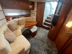20 - Saloon