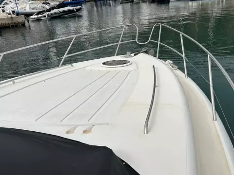 9 - Foredeck