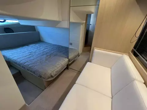 30 - Guest Cabin