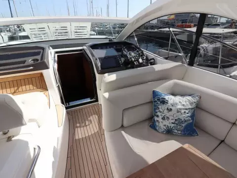 6 - Cockpit