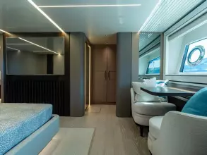 22 - Master Cabin