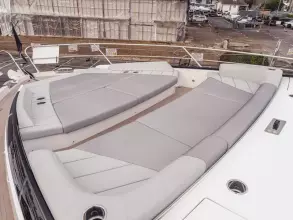 10 - Foredeck