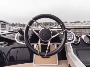 6 - Flybridge Helm