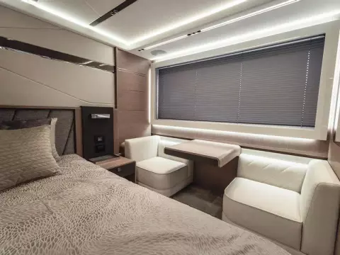 26 - Master Cabin