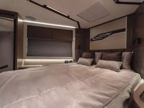 30 - VIP Cabin
