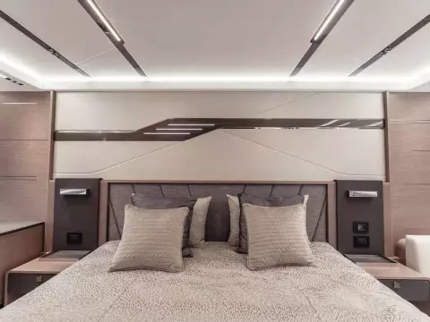 25 - Master Cabin