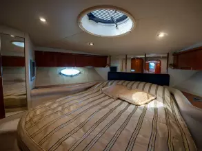 31 - VIP Cabin