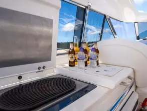 16 - Cockpit Wet Bar