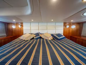 26 - Master Cabin