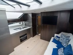 18 - Lower Deck