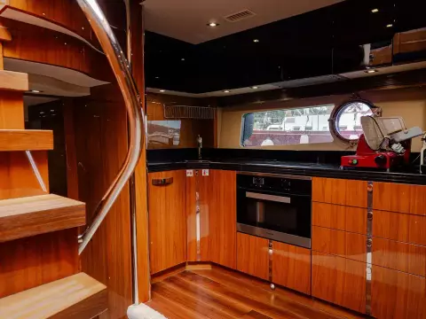 18 - Galley