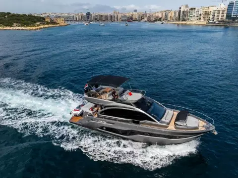 5 - Exterior