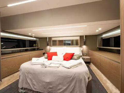 28 - Master Cabin