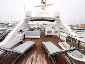 7 - Flybridge