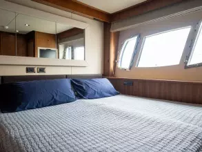 39 - Double Cabin